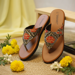 Grey Floral Printed Toe-Post Sandal