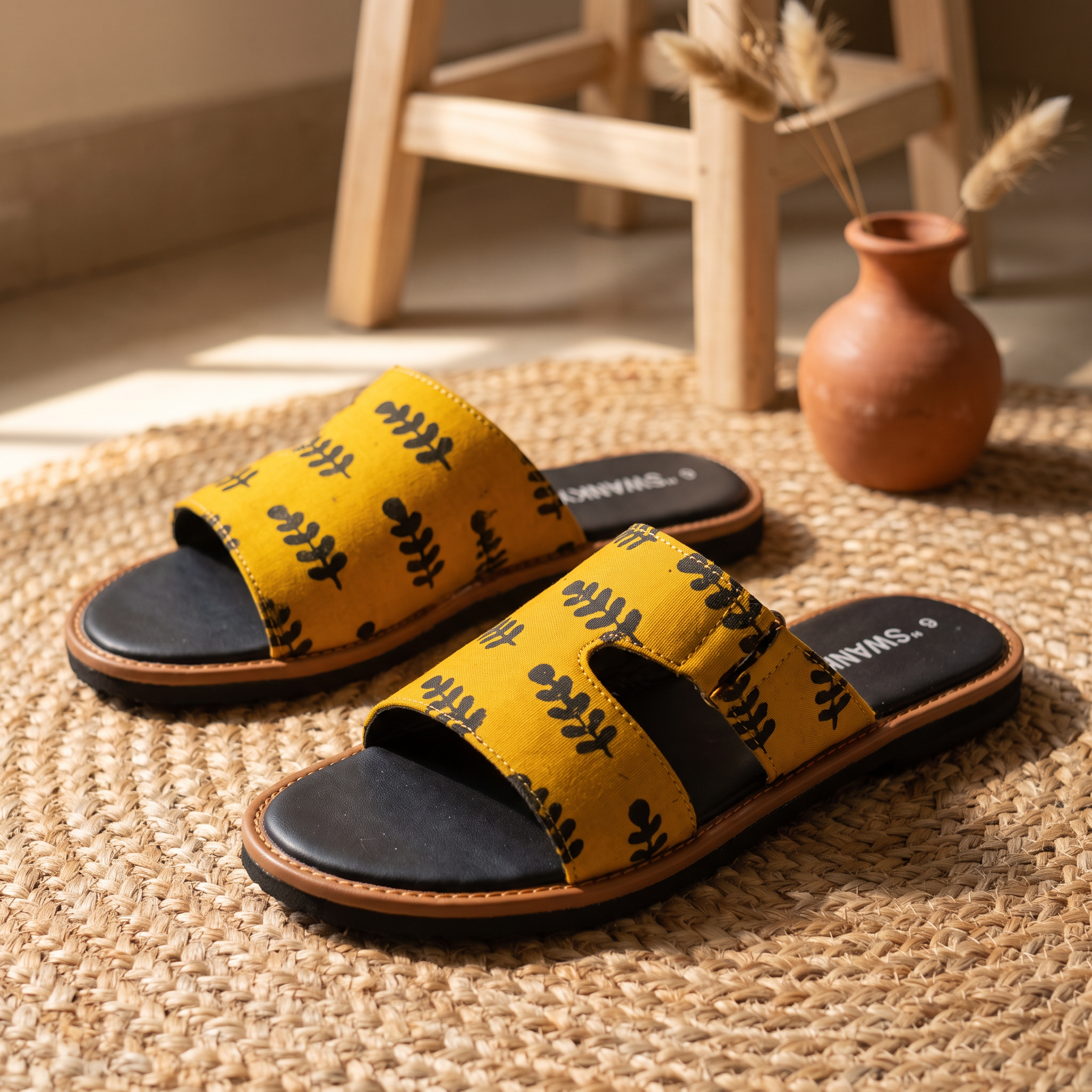 Mustard Yellow Printed Flat Slider - Image 3